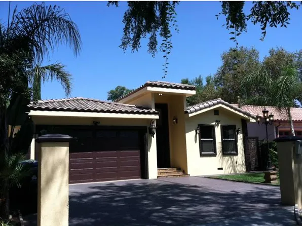 12359 Tiara St, Valley Village, CA 91607