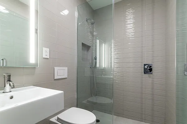 Rented by Keller Williams NYC | media 6