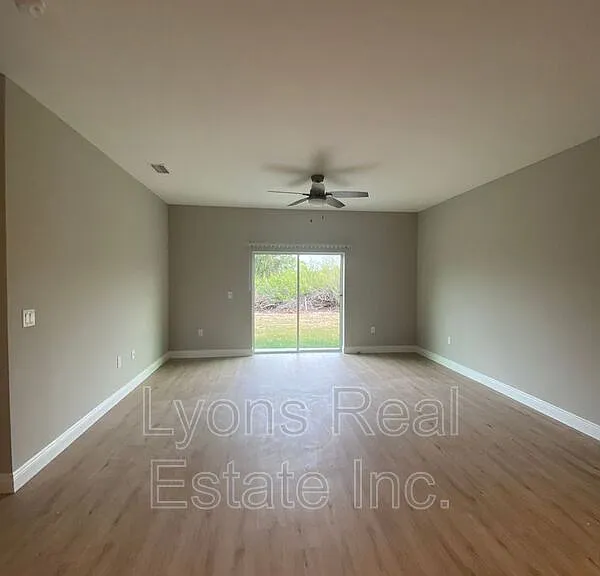 13250 Longville Ave — Photo 8