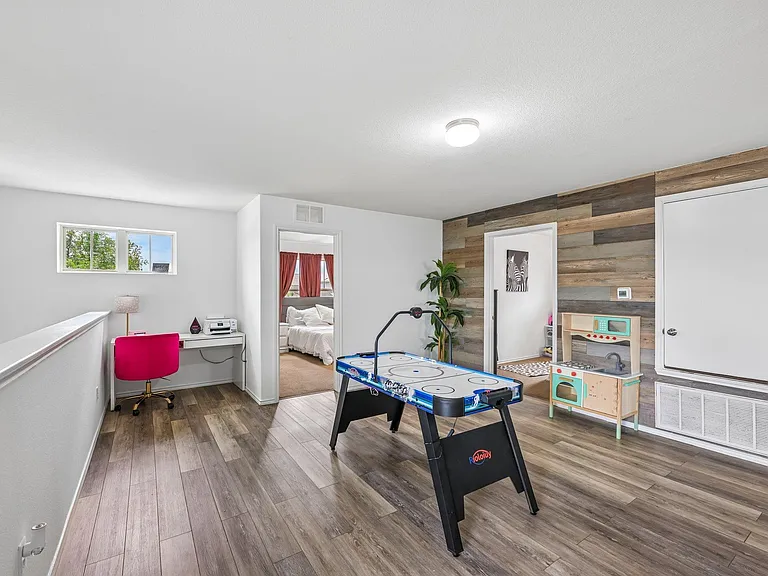 216 La Dera Dr — Photo 10