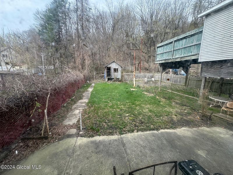 2nd image of 182 Hill Street
