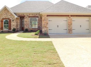 105 Lennox Pl, Brandon, MS 39042