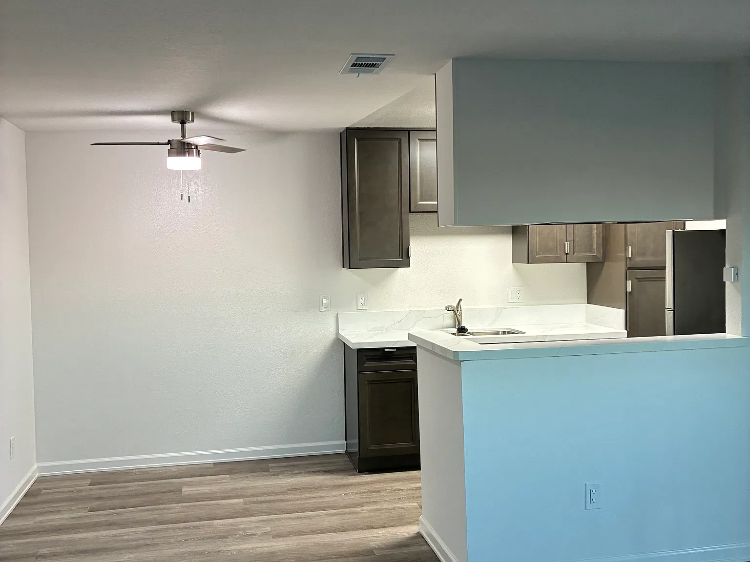 2 bed, 750 sqft, $2,895 — Photo 1