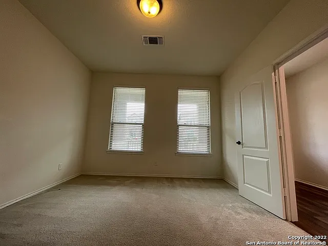 20228 Jove Oak — Photo 5