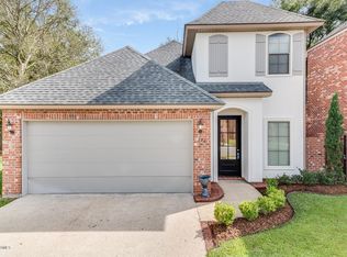 121 Chimney Rock Blvd, Lafayette, LA 70508