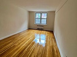 140-35 Burden Cres APT 103, Jamaica, NY