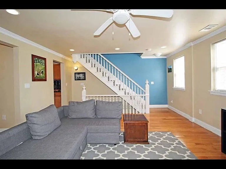 332 Merrimac St — Photo 11