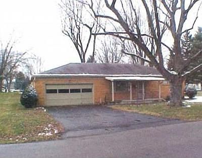 1st image of 79 Skyline Dr