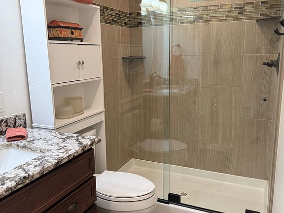 5th image of 2314 Bennett Ct
