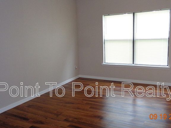 3rd image of 5226 Brighton Park Ln