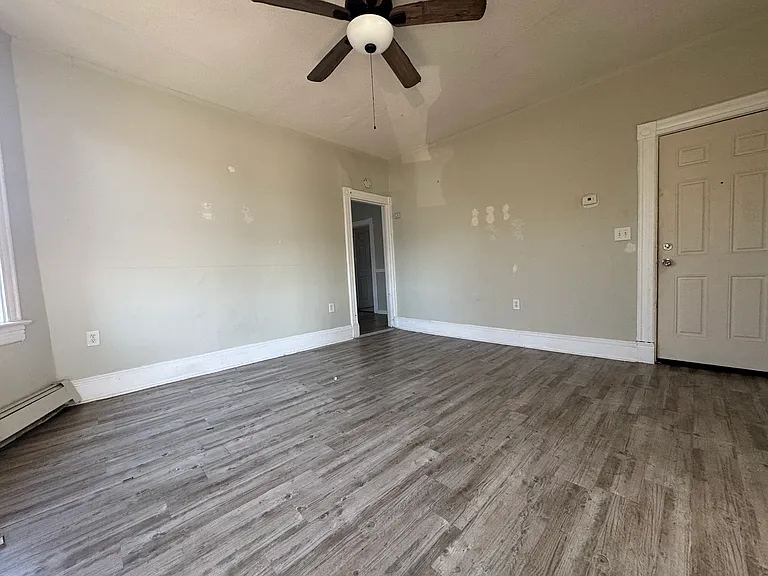 179 Babcock St #3 — Photo 10