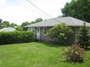 128 Clark St, Worcester, MA 01606