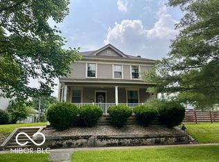 323 W 8th St, Rushville, IN