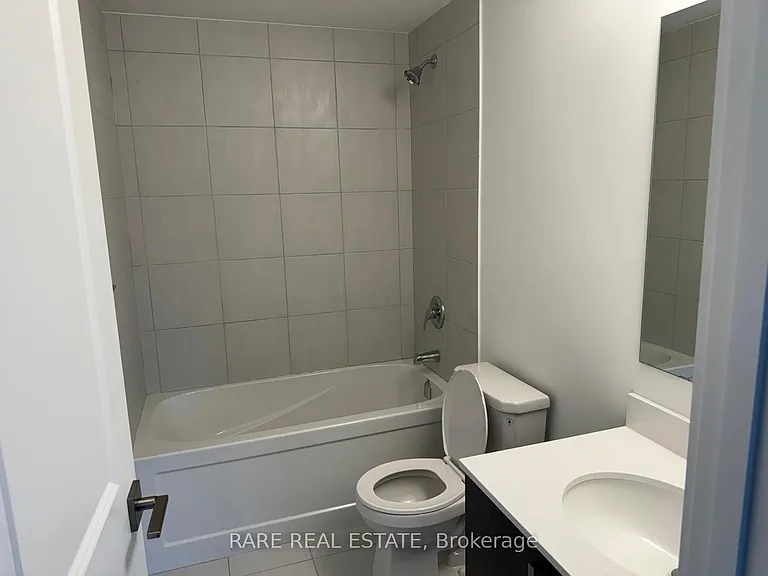 4045 Hickory Dr #15 — Photo 12