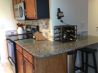 445 Summerhaven Dr N UNIT 445, East Syracuse, NY 13057