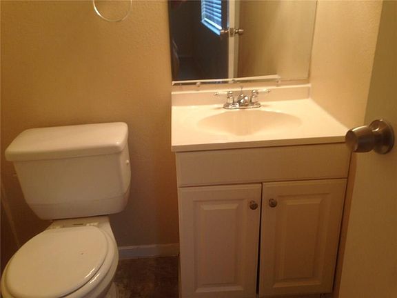 4th image of 750 Fairwood Dr