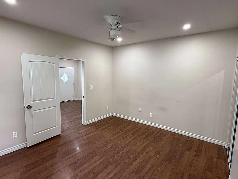1234 W 37th Dr — Photo 7
