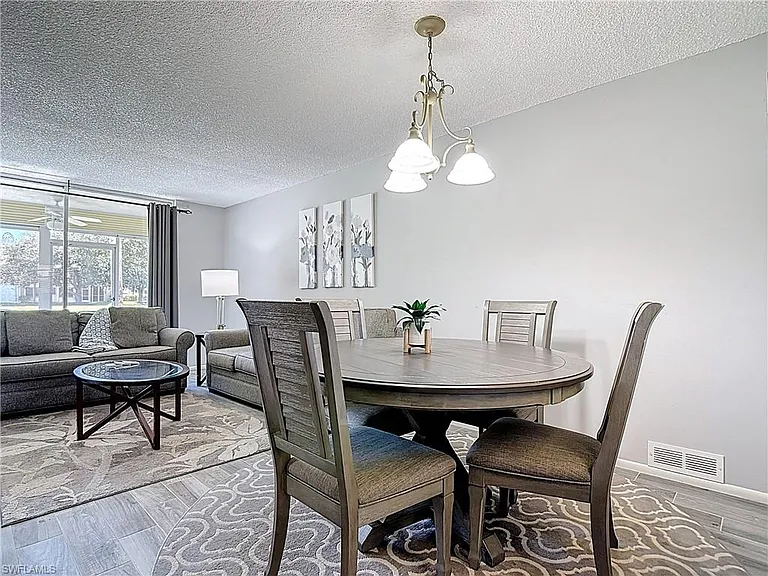 200 Turtle Lake Ct #109 — Photo 12