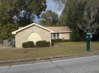 6468 Berryhill Rd, Milton, FL 32570