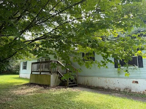 43 Love Rd, London, KY 40741