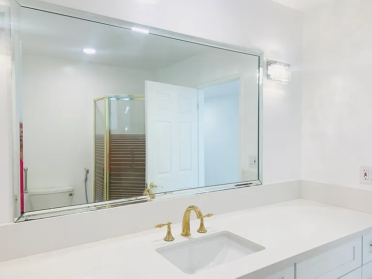 5301 Balboa Blvd #F7 — Photo 23