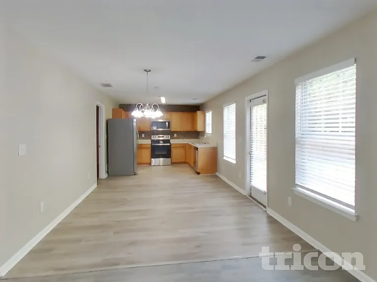 2955 Pebble Creek Ln — Photo 5