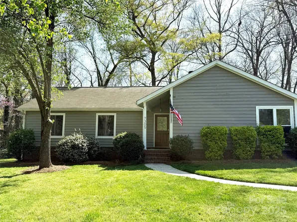 7305 Park Vista Cir, Charlotte, NC 28226