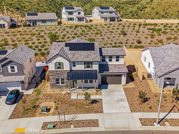 2nd image of 30135 Hillside Pl