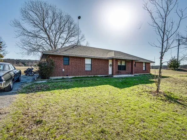 1149 County Road 426 #A, Cleburne, TX 76031