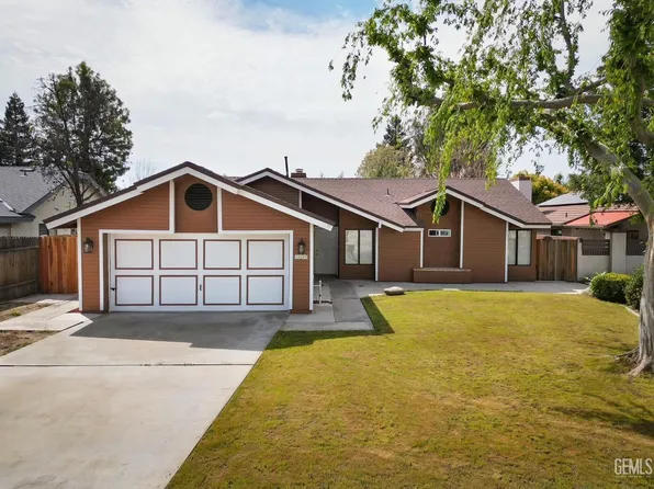 10009 Shadow Oak Way, Bakersfield, CA 93311