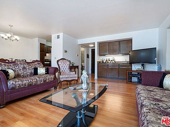 5th image of 1815 Glendon Ave APT 104