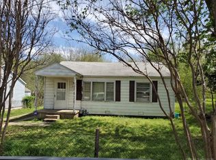 2133 N Delaware Pl, Tulsa, OK 74110