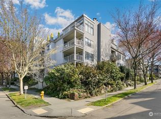 1100 E Harrison St APT 102, Seattle, WA 98102