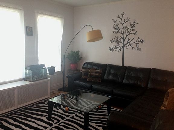 5th image of 4120 N Francisco Ave