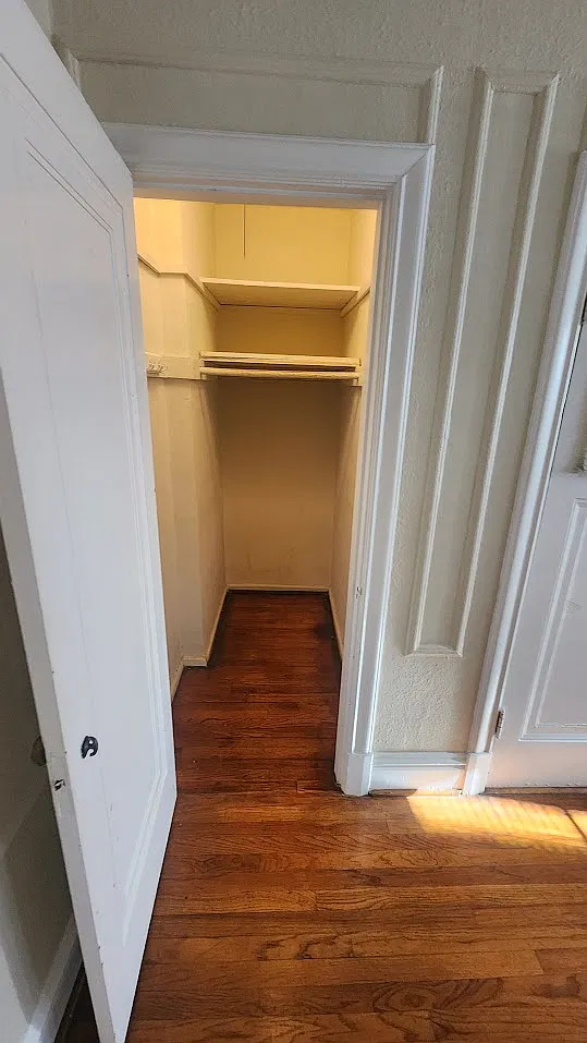 1 bed, 550 sqft, $975 — Photo 4