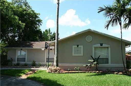 1st image of 10521 SW 50th St