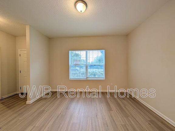 5th image of 7216 Luke St