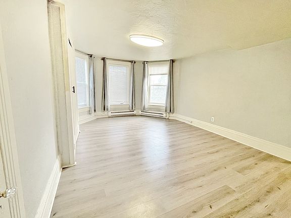 5th image of 621 S Adams St #627-8