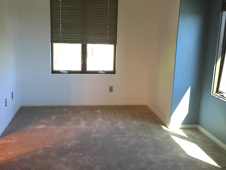 13801 Mercado Dr — Photo 17
