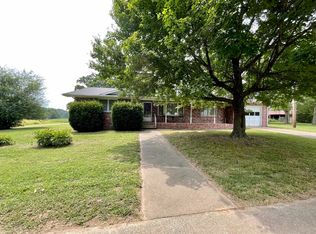 7774 Nighthawk Rd, Neosho, MO 64850