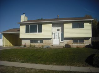1413 E 2550 N, Layton, UT 84040