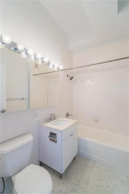 Sold by R New York | media 25