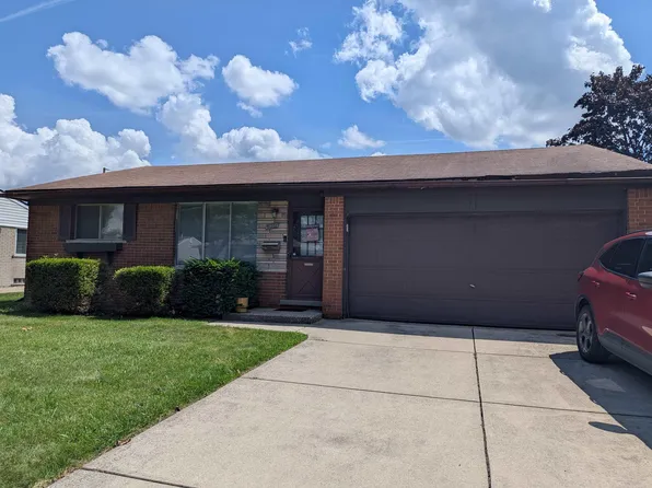 8256 San Marco Blvd, Sterling Heights, MI 48313