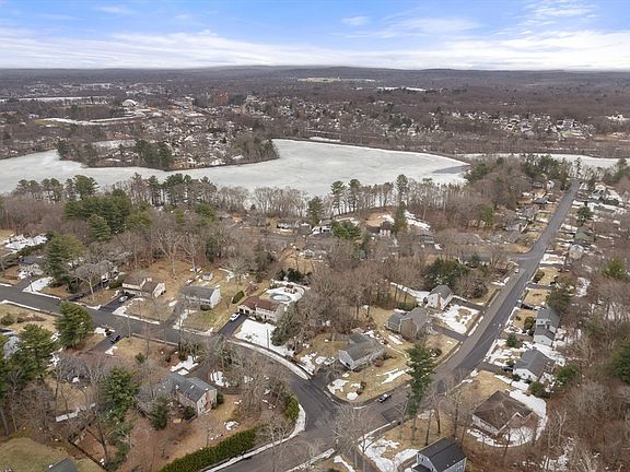 2nd image of 34 Jodie Rd