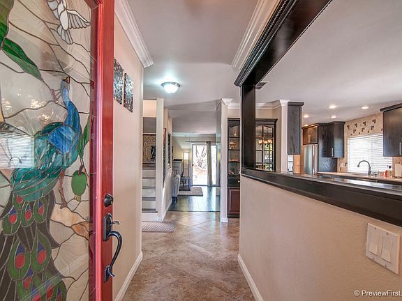 2nd image of 886 Entrada Pl