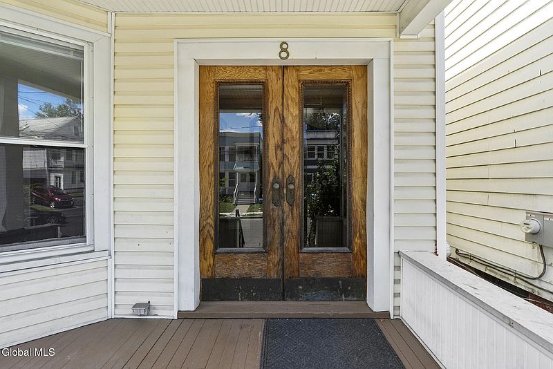 5th image of 8 Stanwix Street