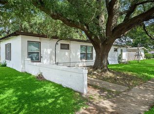 800 3rd Ave N, Texas City, TX 77590