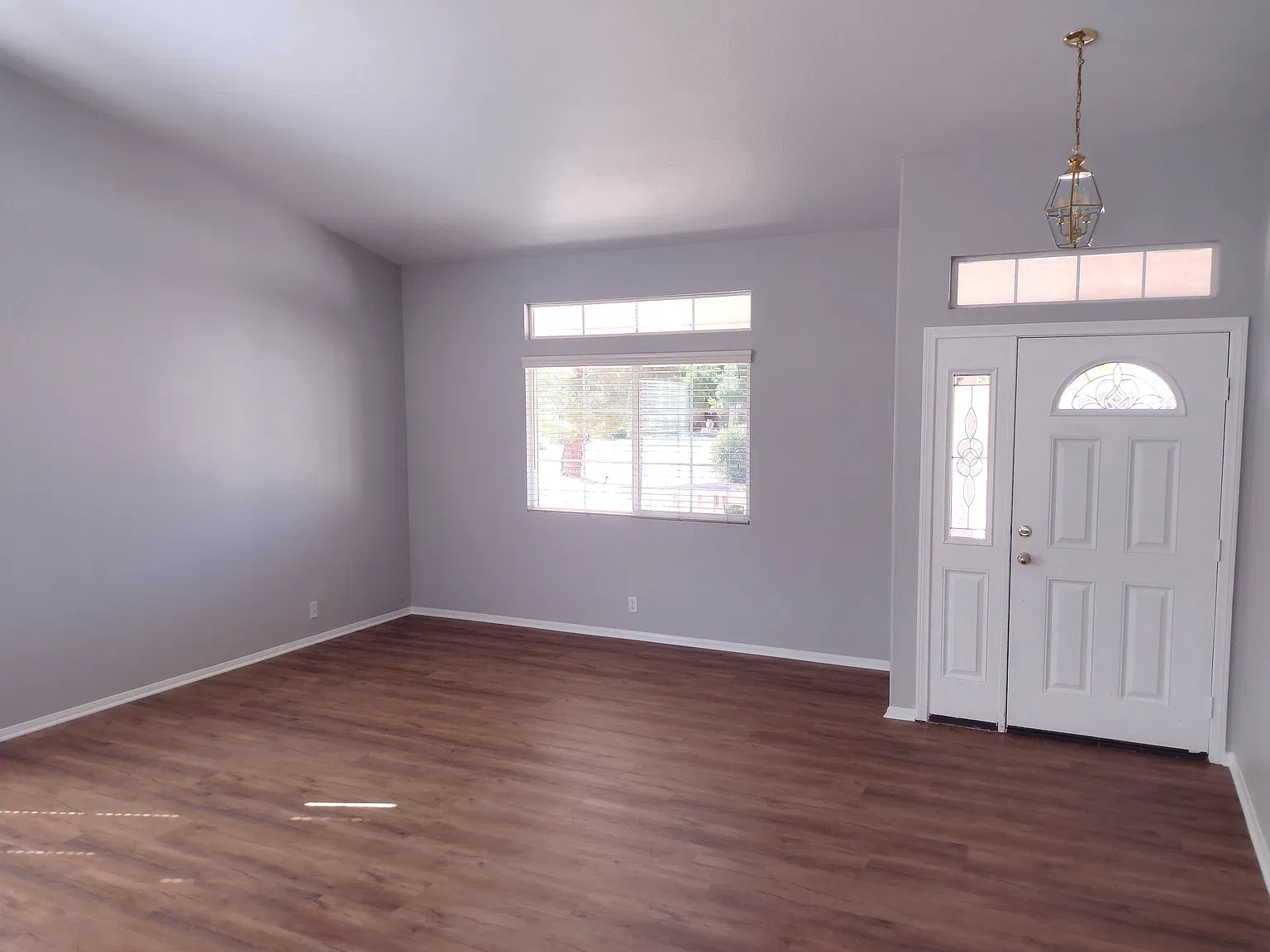 4 bed, 2246 sqft, $2,600 — Photo 4