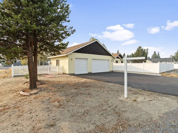 16696 Oakridge Pl, La Pine, OR 97739