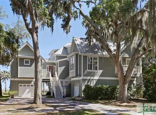 802 Whippoorwill Rd, Savannah, GA 31410